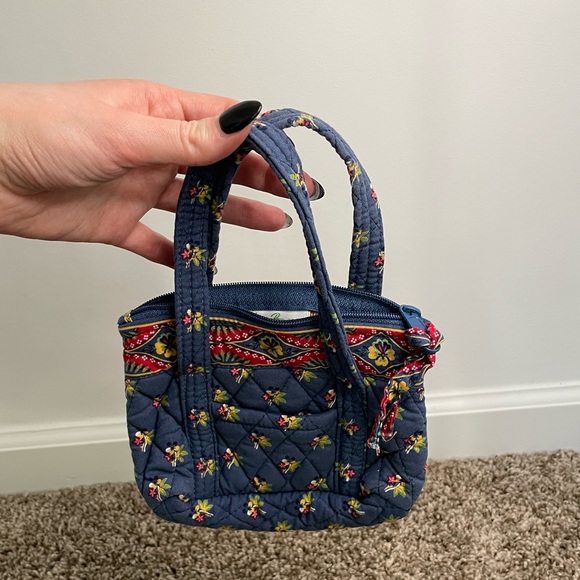 Vera Bradley Bitty Betsy Bag - Picture 3 of 4